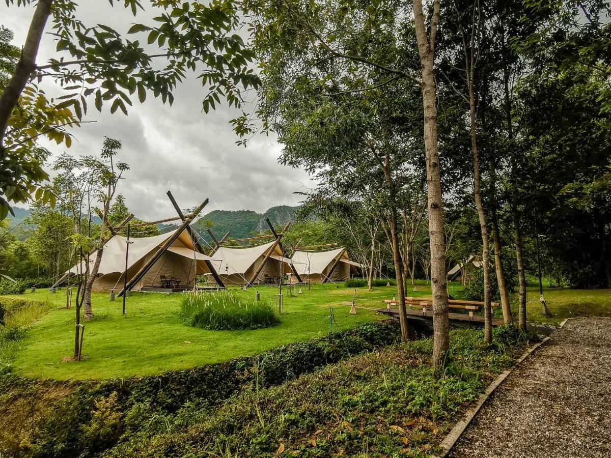 Lala Mukha Tented Resort Khao Yai Mu Si Buitenkant foto